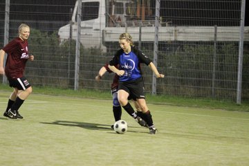 Bild 87 - Frauen am 20.4.12